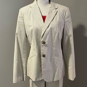 Talbots Cream and Black Blazer with Textured Fabric and Tailored Fit